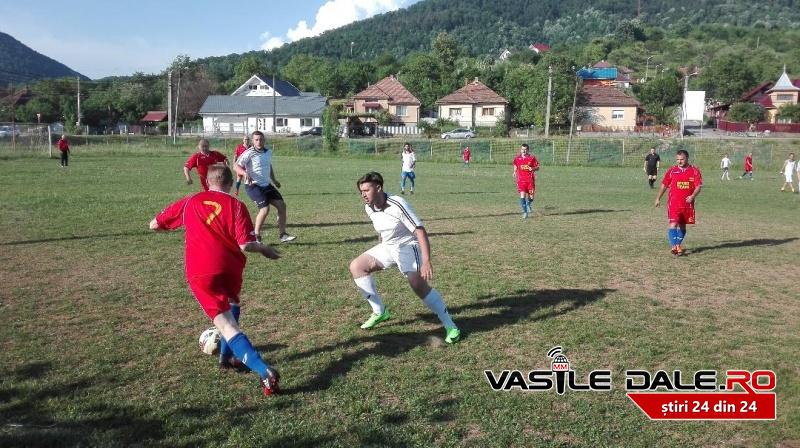 Fotbal Meci Amical Dinamic Grosi Sport Team Baia Mare 5 7 3 3