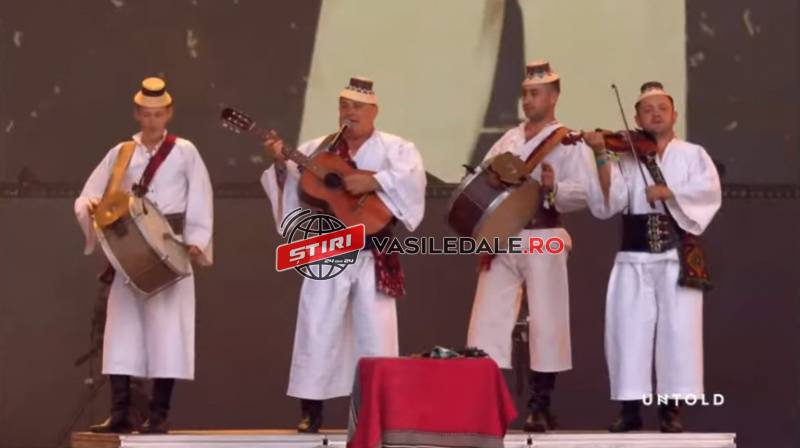 VIDEO-SHOW DE ZILE MARI – Grupul Iza a făcut senzație la Untold alături de Subcarpați.