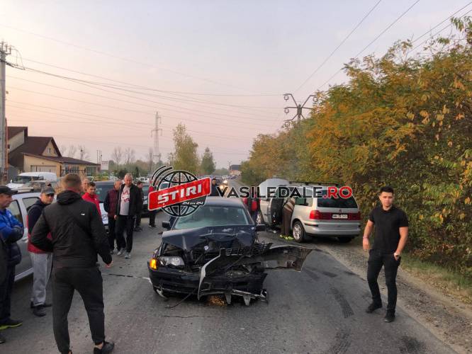 BEAT LA VOLAN: Impact violent lângă Târgul Auto din Baia Mare. Șoferu avea 0,73 mg/l acool pur în aerul expirat (FOTO/VIDEO – ACTUALIZARE)