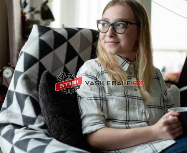 A ALES DANEMARCA: Lorena, originară din Maramureş: „În România nu este neobişnuit ca tinerii cu studii universitare să lucreze la McDonald’s”