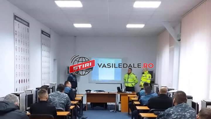 Poliţist din Maramureş, instructor în domeniul conducerii autovehiculelor în regim prioritar (VIDEO)