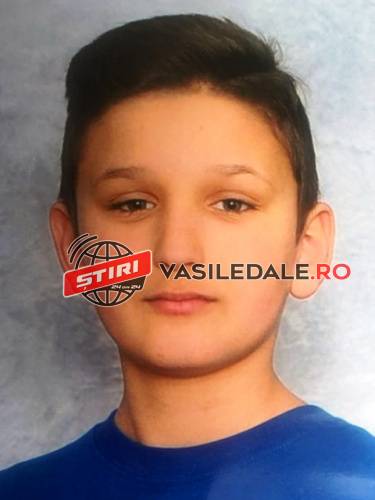 L-AŢI VĂZUT? Băiat de 13 ani, dispărut din Fersig, căutat de poliţişti şi familie. A fost gasit