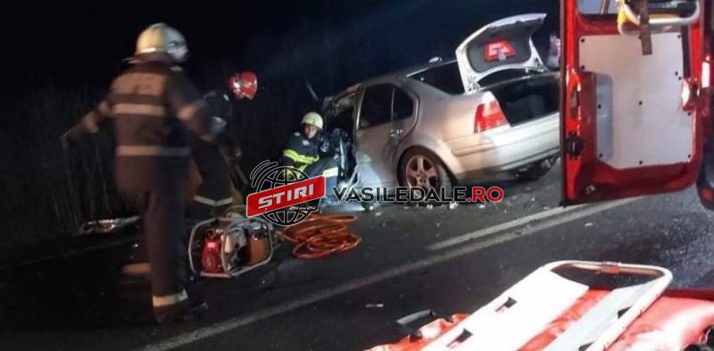 FOTO, VIDEO: Grav accident rutier pe DN1C la Cicârlău. Două persoane încarcerate (ACTUALIZARE)