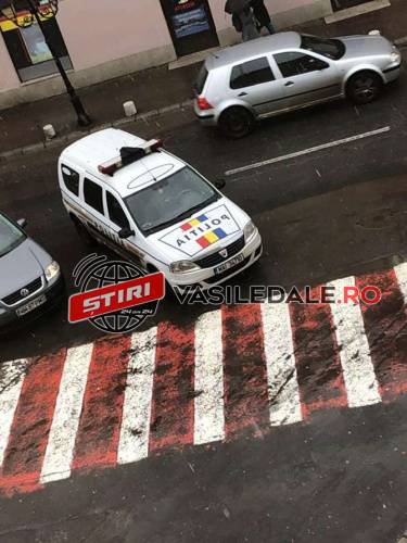 SIGHET: FOTO – Noi suntem de la rutieră, vă amendăm pe toți, noi parcăm oriunde, așa că ciocu’ mic!