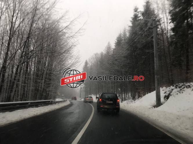 VINE IARNA: Sfaturi pentru şoferi pentru sezonul recesezon rece,