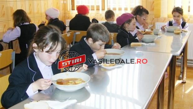 MARAMUREȘ: Elevii de la Școlile din Bicaz, Leordina și Băiuț vor beneficia de programul ”Masa caldă”