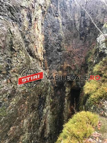 ACŢIUNE SALVAMONT / FOTO/VIDEO: Salvamontiştii maramureşeni caută un bărbat dispărut de ieri în zona Dealul Minei Baia Sprie. A fost găsit decedat, căzut într-o râpă