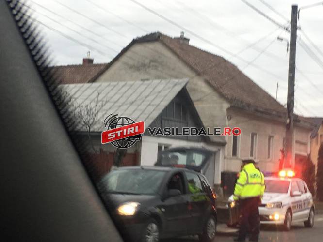 SE ÎNTÂMPLĂ PE DRUMURILE JUDEŢULUI: Mai multe persoane s-au ales cu dosare penale pentru infracţiuni rutiere