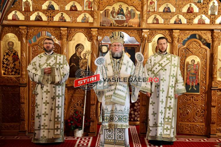 Episcopul Maramureșului și Sătmarului: „Va fi cea mai frumoasă slujbă de Înviere din istoria lumii!”