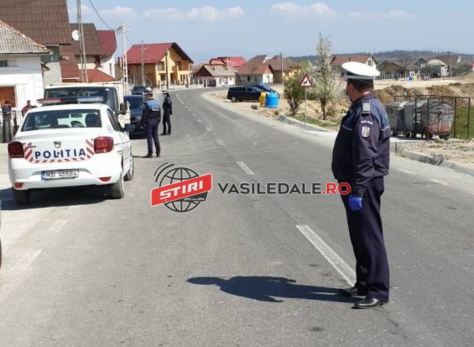 NERESPECTAREA ORDONANŢELOR MILITARE: Un maramureşean s-a ales cu dosar penal pentru că a prezentat poliţiştilor un document fals