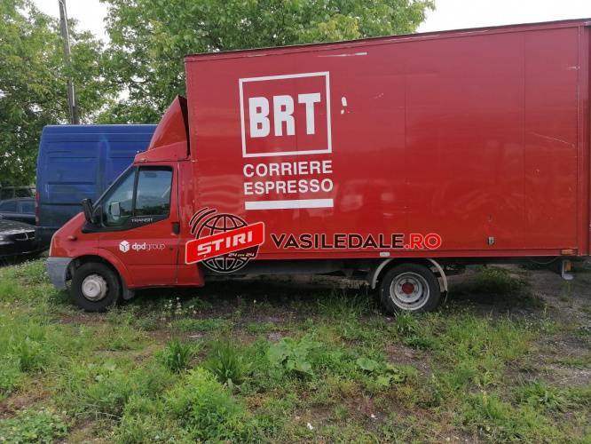 PTF PETETA: Autoutilitară căutată în Italia, oprită de poliţiştii de frontieră. La volan – un maramureşean