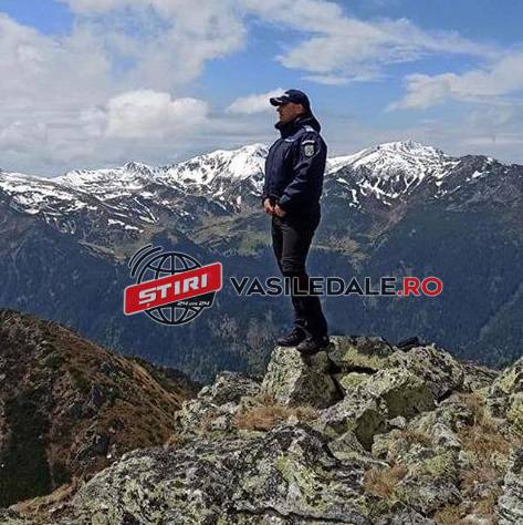 DE ŞTIUT: Sfaturile jandarmilor montani pentru a evita atacurile urşilor