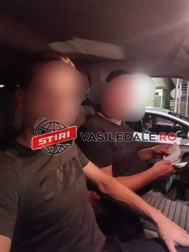 EXCLUSIV FOTO – SCENE HALUCINANTE LA BORȘA: Un localnic a fost bătut în trafic și apoi bătut în propria-i casă. Agresorii, tată și fiu, au făcut circ și cu polițiștii (ACTUALIZARE)