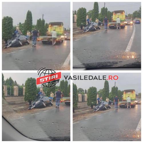 FOTO: Maşină în şanţ, la Şomcuta Mare