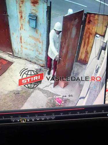 FOTO, VIDEO / ACTUALIZARE: Furt de biciclete pe str. Vasile Lucaciu, ziua în amiaza mare