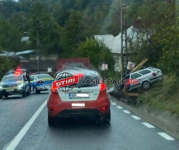 ACTUALIZARE / FOTO – Accidente pe bandă rulantă: Trei victime conştiente la Oarţa de Jos, trei victime, una încarcerată la Cavnic. Accident și la Dănești