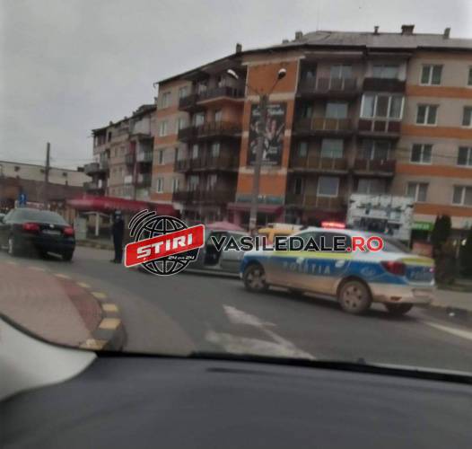 GALERIE FOTO: Biciclist lovit de o maşină în zona Big din Sighetu Marmaţiei (actualizare)