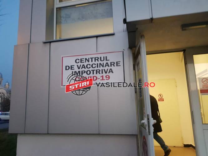 ÎNCEPE IMUNIZAREA: 210 doze de vaccin ajung în Maramureş. Cadre medicale de la Spitalul TBC sunt primii vaccinaţi împotriva COVID-19