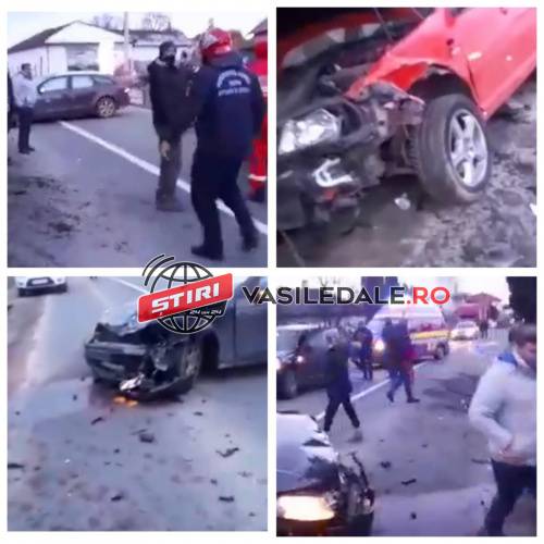 GALERIE FOTO, VIDEO: Două maşini făcute praf, după ce s-au ciocnit la Şomcuta Mare