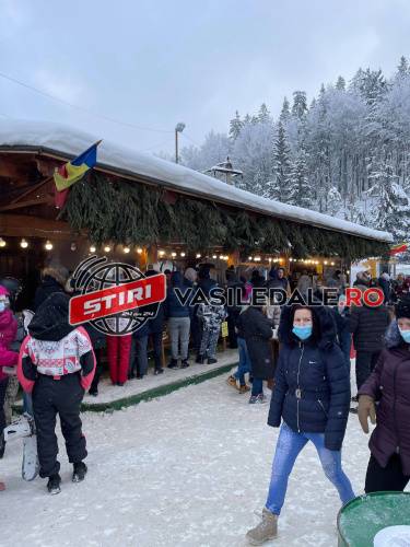 FOTO / VIDEO: Pârtiile de schi de la Cavnic arhipline. Trafic îngreunat pe DJ184