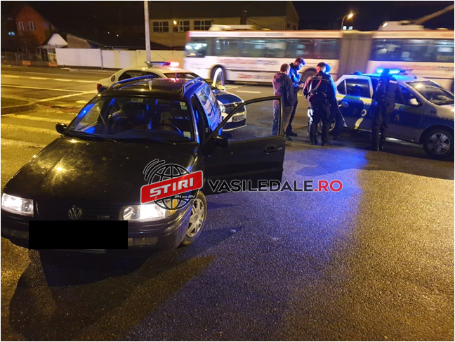 TÂRGU LĂPUŞ / FOTO: Tânăr bănuit de comiterea unui furt de auto, prins de un poliţist aflat în timpul liber