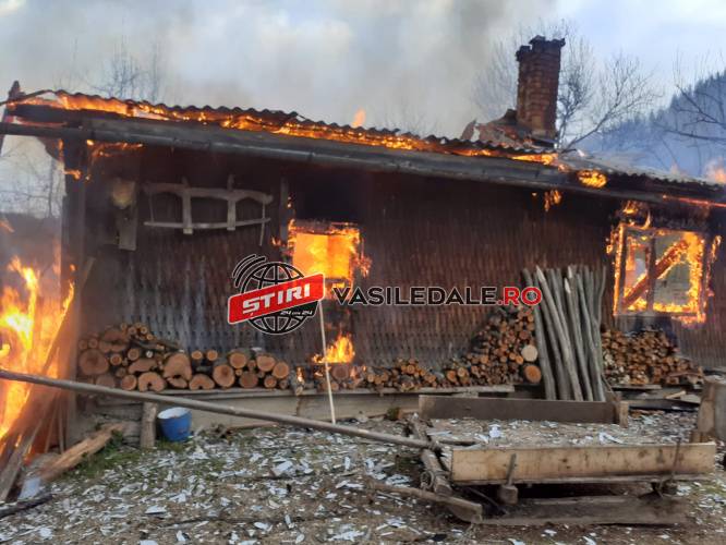 Protopopiatul Vișeu se implică în refacerea casei distrusă în totalitate de incendiul în care şi-au pierdut viaţa trei persoane