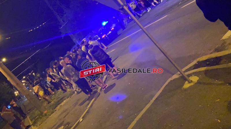 EXCLUSIV VIDEO: La ora 23.00 o fetiță de 5 ani a ieșit în stradă și s-a izbit de o mașină în zona Cuprom din Baia Mare (actualizare)