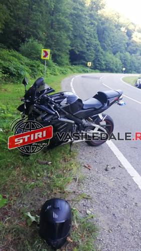 EXCLUSIV FOTO: Înca unul în Baia Sprie – Un Motociclist a intrat într-un copac pe DN18 (actualizare)
