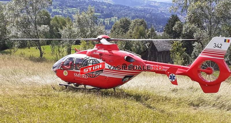 ACCIDENT: S-a răsturnat cu tractorul într-o pădure de lângă Strâmtura. Elicopterul SMURD a preluat victima
