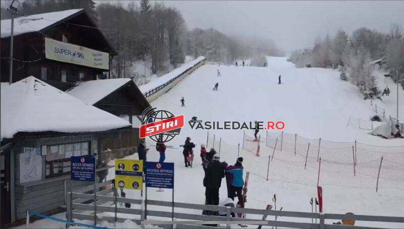 IARNA ÎN MARAMUREŞ: S-a deschis sezonul de schi. Cât costă o zi de distracţie (VIDEO)