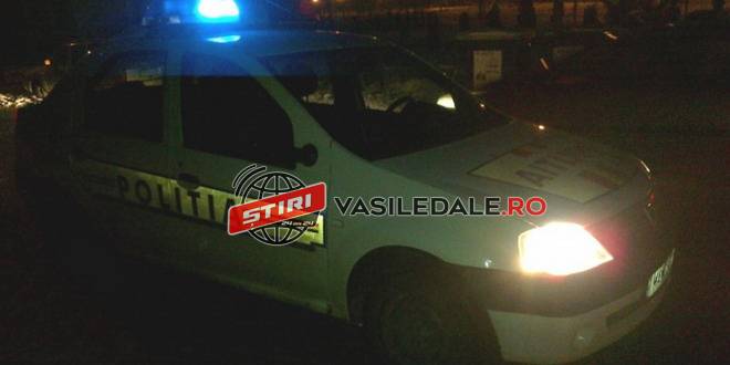 EXCLUSIV CITITORI – Scandal cu cuțite și topoare la Poienile de Sub Munte a doua zi de Crăciun pe rit vechi (actualizare – ce spun poliţiştii) EXCLUSIV CITITORI – Scandal cu cuțite și topoare la Poienile de Sub Munte a doua zi de Crăciun pe rit vechi (actualizare – ce spun poliţiştii)