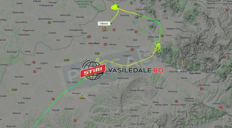 FOTO: Un individ cu un avion a băgat spaima în sătmăreni şi maramureşeni