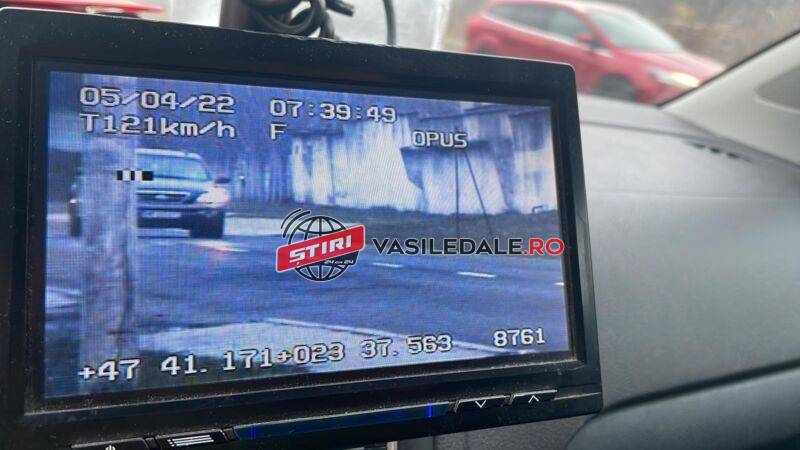 ACȚIUNE, LA NIVEL NAȚIONAL: Zeci de şoferi traşi pe dreapta de poliţiştii rutieri