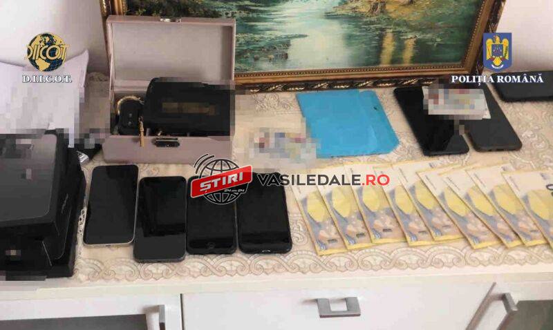 VIDEO: Arme, maşini, bani şi maramureşeni săltaţi de mascaţi. Percheziţii în Maramureş