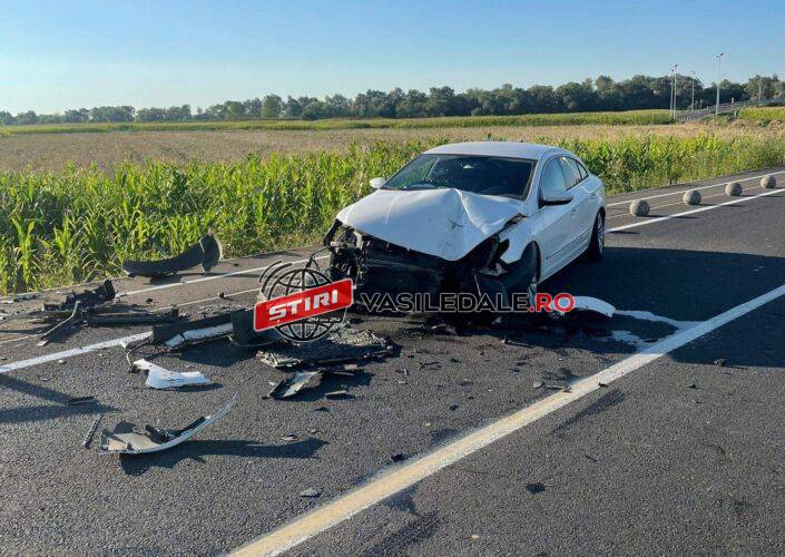 FOTO: Accident lângă podul de peste Someş de la Seini
