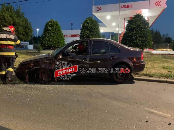 FOTO: Accident rutier cu o victimă pe strada Vasile Lucaciu