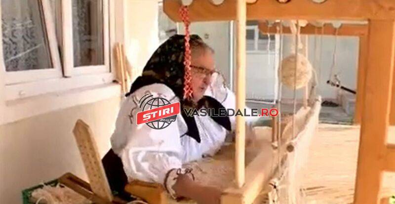 Cel mai lung covor realizat manual se află în Biserica greco-catolică din Călineşti. Are 26 de metri, iar meşterul popoluar a lucrat zile în şir