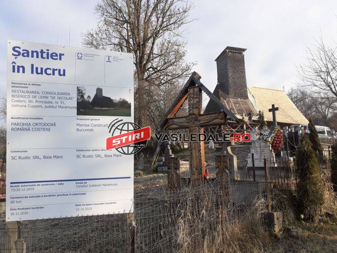 FOTO: Continuă lucrările de reabilitare la Biserica de lemn Monument Istoric „Sfântul Nicolae” din localitatea Costeni