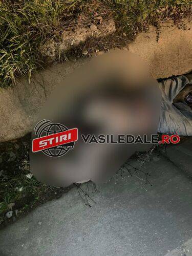 EXCLUSIV FOTO – ACCIDENT GRAV LA VIȘEU DE SUS: Pieton spulberat de un autoturism de teren și proiectat într-un șanț betonat (actualizare 2)