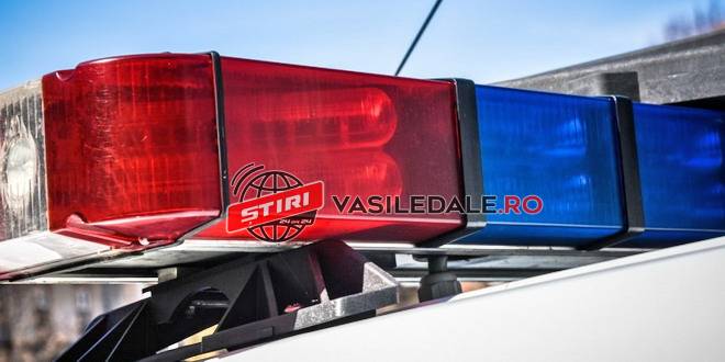 ȚICĂU: Cercetări efectuate de polițiștii din Ulmeni după ce au intervenit la un scandal. Unul s-a dezbrăcat pentru a ”impresiona”