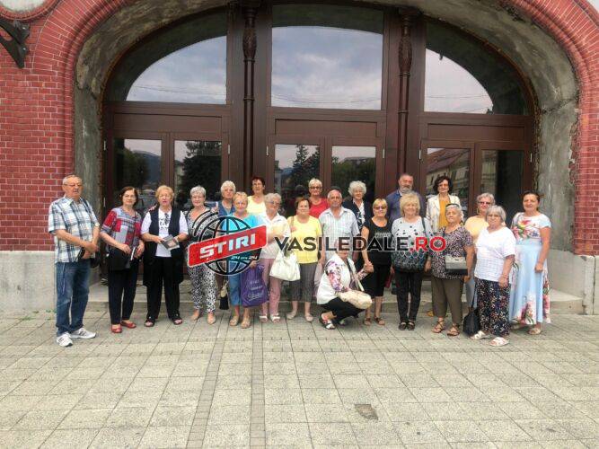 Proiectul „Respect pentru bunici”: Peste 100 de seniori din diferite categorii sociale participă la activități de petrecere a timpului liber