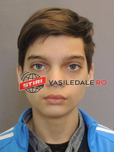 L-AȚI VĂZUT? / ACTUALIZARE: Polițiștii sătmăreni caută un minor, de 15 ani, din comuna Acâș. Băiatul a fost găsit în Baia Mare