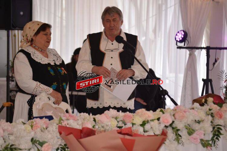 Artista Leontina Dorca, sărbătorită la Mireşu Mare Artista Leontina Dorca, sărbătorită la Mireşu Mare