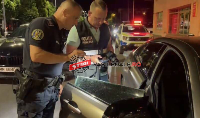 EXCLUSIV VIDEO/FOTO: ATAC ARMAT ÎN BAIA MARE – A luat la țintă un autoturism BMW ce aștepta la semafor dintr-un bloc din intersecție – ACTUALIZARE