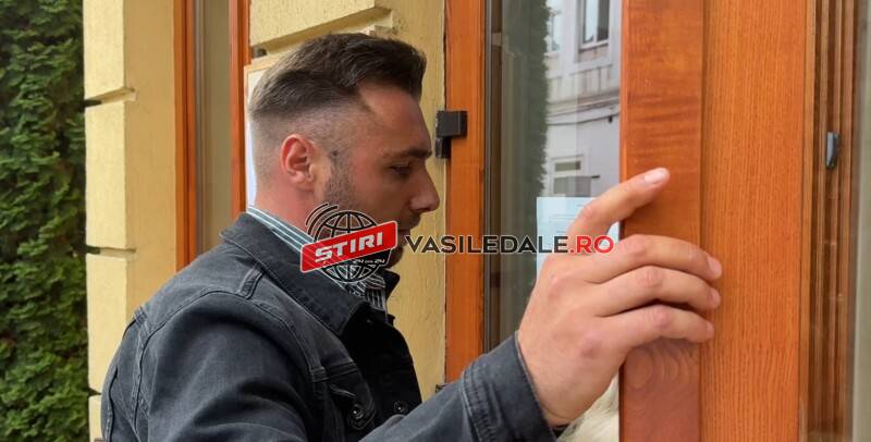 ÎN MIEZ DE NOAPTE: Bărbatul din Vișeu de Jos care a intrat cu mașina în automobilul în care se aflau soția și fiica lui a fost reținut pentru 24 de ore