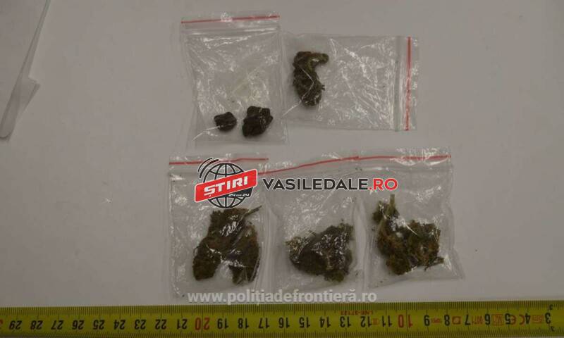 VADU IZEI: Trei maramureşeni, depistați cu substanțe interzise în maşină