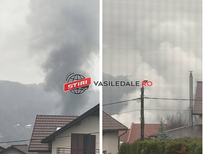 FOTO: O maşină a luat foc pe str. Vida Gheza din Baia Mare