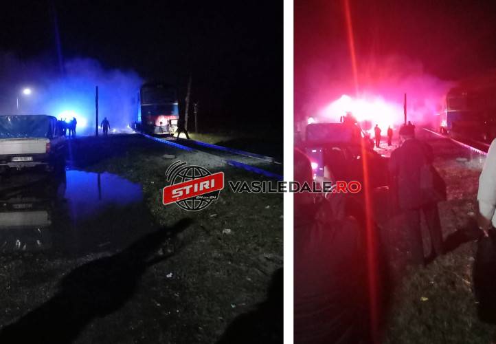 EXCLUSIV VIDEO: Locomotiva unui tren de călători a luat foc în mers între Petrova şi Leordina. Conductorul, preluat de echipajele SMURD