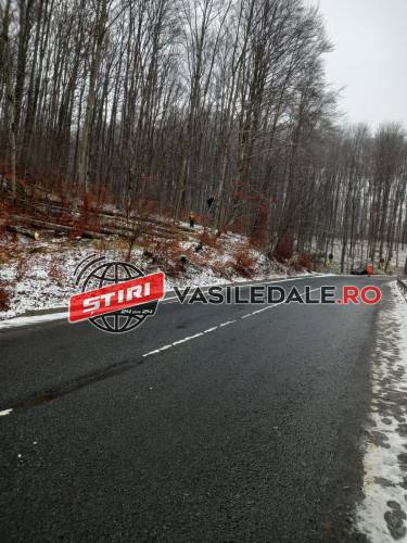 Lucrări de punere în siguranță a traficului rutier pe DN18, în Pasul Hera – foto Lucrări de punere în siguranță a traficului rutier pe DN18, în Pasul Hera – foto