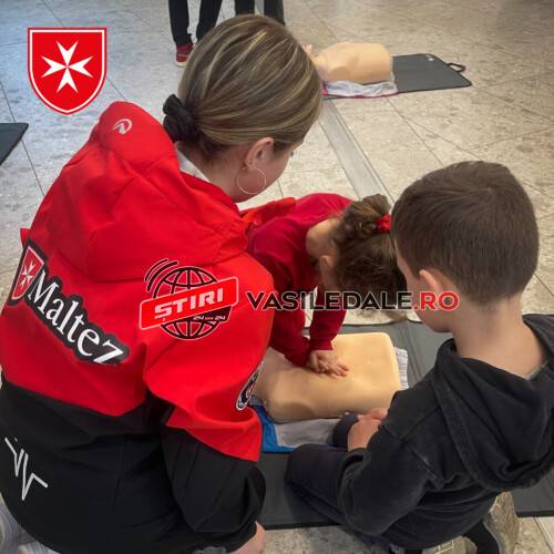 Sesiuni demonstrative în vederea acordării primului ajutor de urgenţă Sesiuni demonstrative în vederea acordării primului ajutor de urgenţă